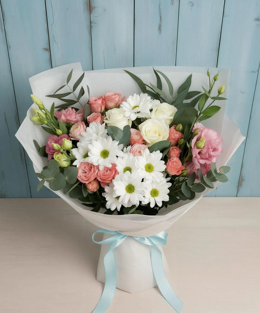 Букет цветов из: Розы, Лизиантусы и Хризантемы в Рудне Волгоградской области