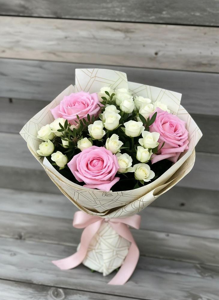 Букет цветов из: Розы в Рудне Волгоградской области