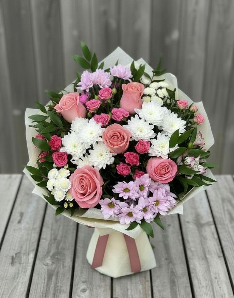 Букет цветов из: Альстромерии, Гвоздики, Розы и Хризантемы в Рудне Волгоградской области