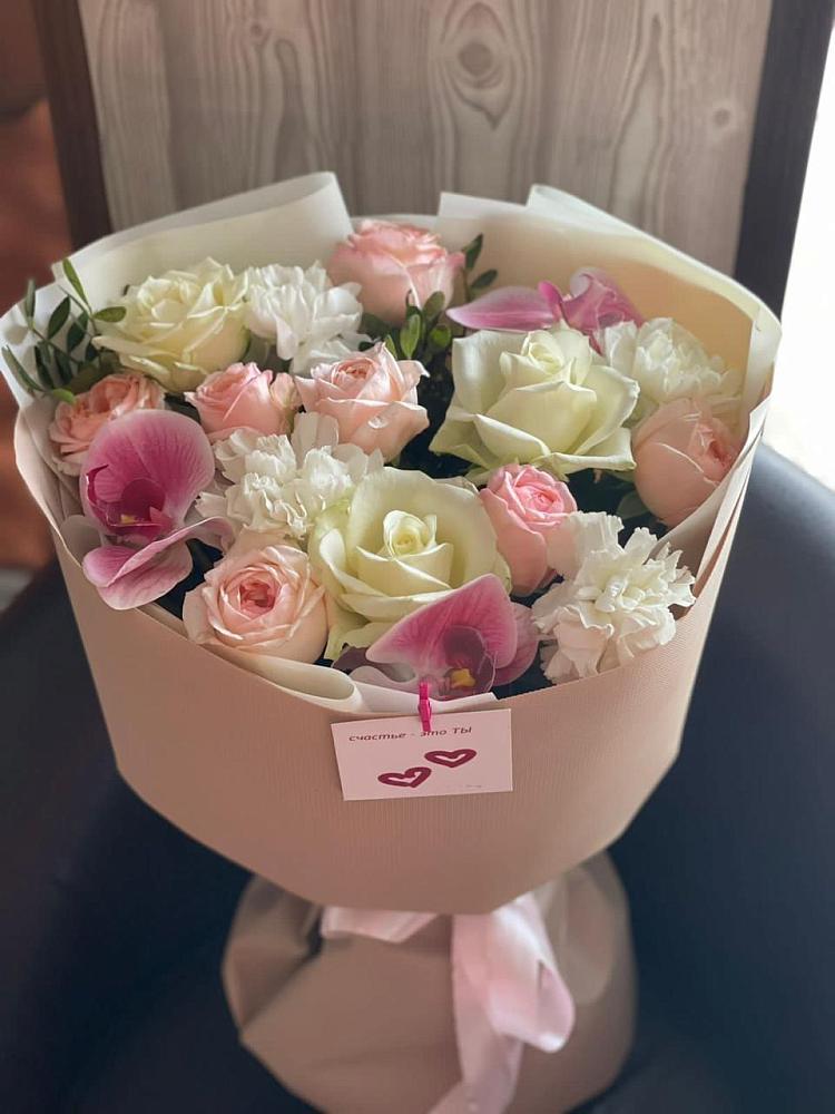 Букет цветов из: Орхидеи, Розы и Гвоздики в Рудне Волгоградской области