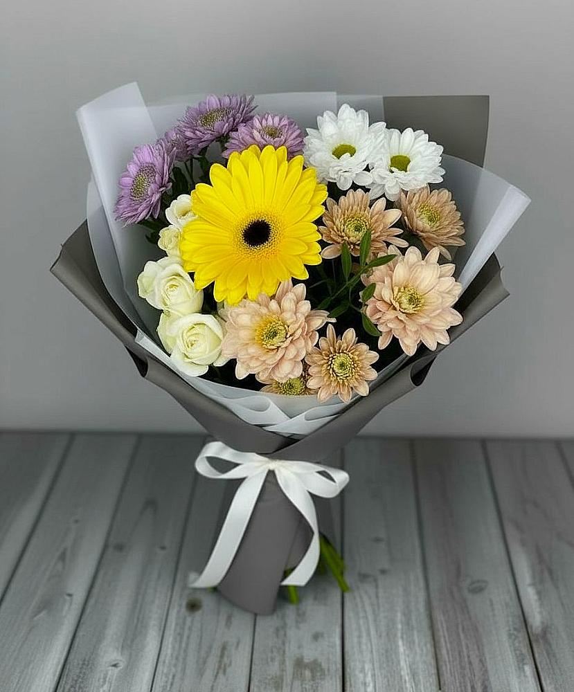 Букет цветов из: Розы, Герберы и Хризантемы в Рудне Волгоградской области