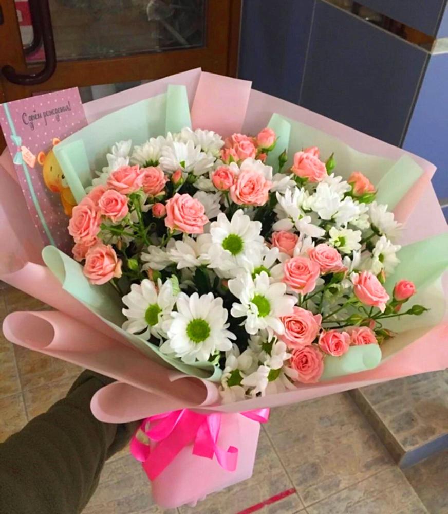 Букет цветов из: Розы и Хризантемы в Рудне Волгоградской области