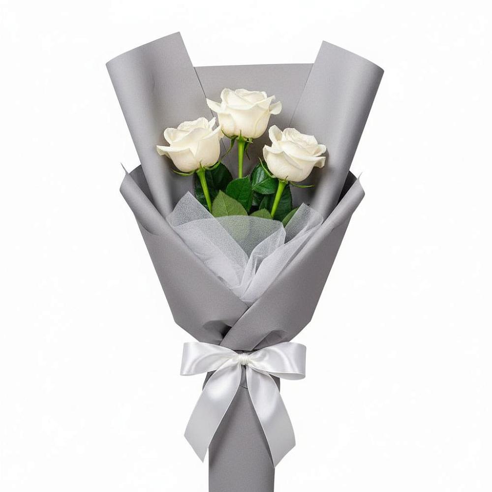 Букет 3 белые розы в Рудне Волгоградской области