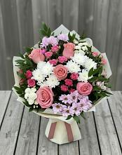 Букет цветов из:  Альстромерии, Гвоздики, Розы и Хризантемы в Рудне Волгоградской области