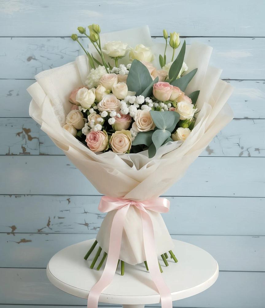 Букет цветов из: Розы и Лизиантусы в Рудне Волгоградской области