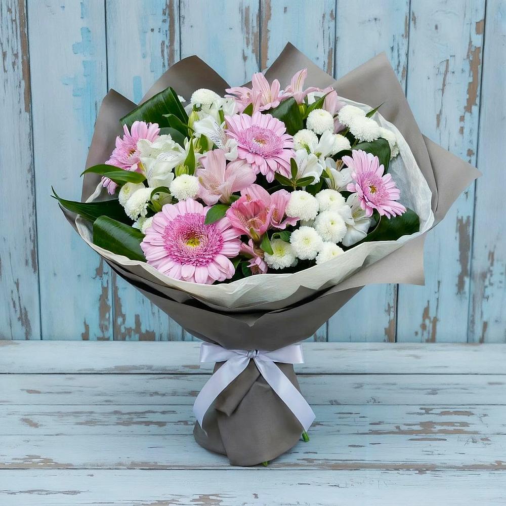Букет цветов из: Герберы, Альстромерии и Хризантемы в Рудне Волгоградской области