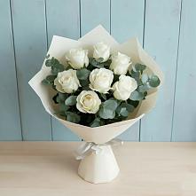 Букет Белые розы в Эвкалипте в Рудне Волгоградской области